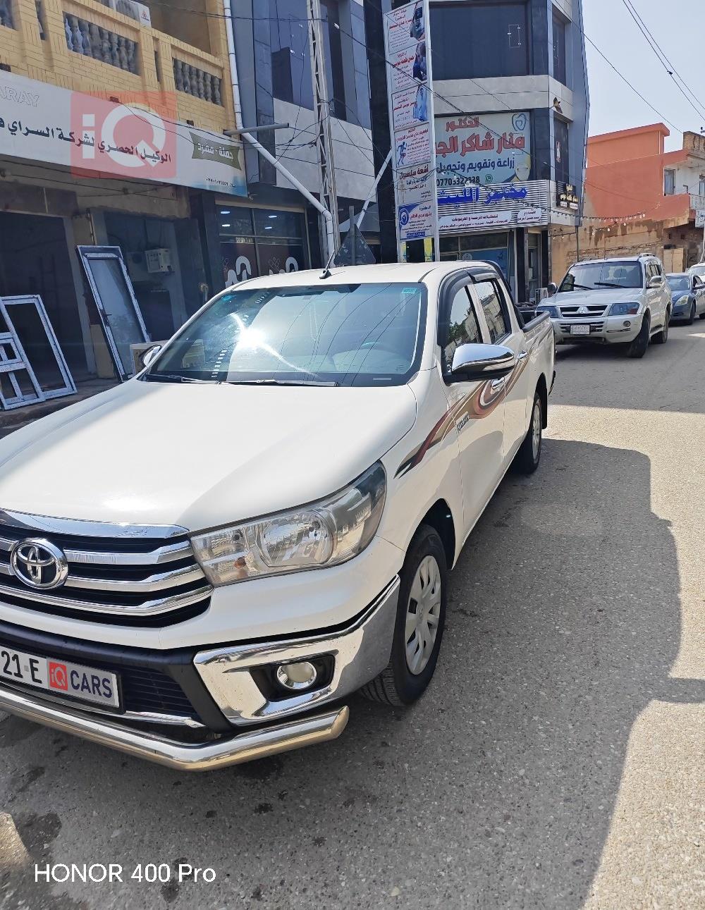 تويوتا هايلوكس